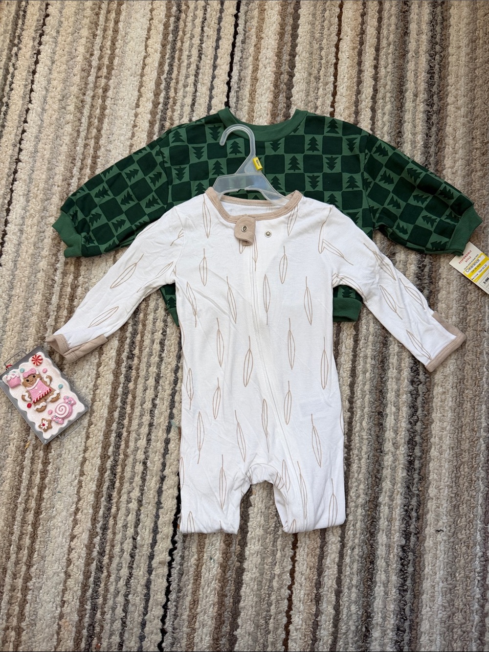 Cat & Jack Green Tree Print Sweatshirt & Cream Leaf Print One-Piece Set